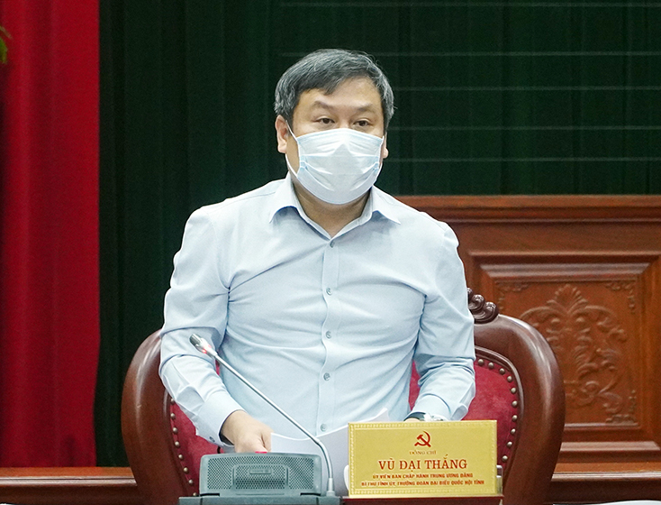 Đồng chí Bí thư Tỉnh ủy Vũ Đại Thắng phát biểu kết luận tại hội nghị.