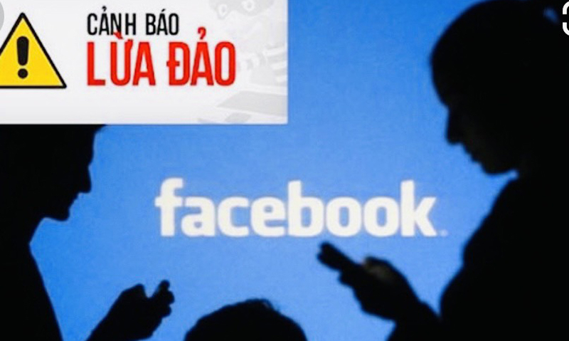 Người dân mua hàng cần cảnh giác với những lời mời dẫn đường link để lấy mất thông tin cá nhân. Ảnh minh họa: Hoàng Tuyết/Báo Tin tức