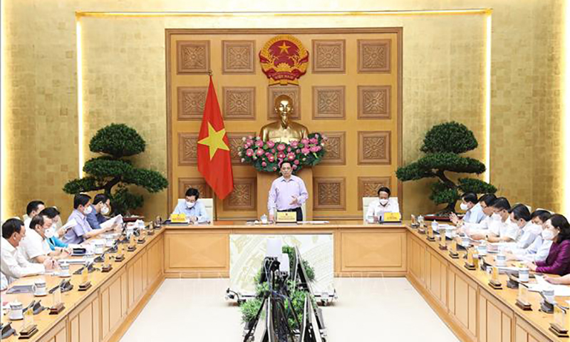 Sáng 28-9-2021, Thủ tướng Phạm Minh Chính chủ trì Hội nghị trực tuyến toàn quốc Chính phủ với các bộ, ngành, cơ quan Trung ương và địa phương về đẩy nhanh tiến độ thực hiện giải ngân vốn đầu tư công năm 2021. Ảnh: Dương Giang/TTXVN