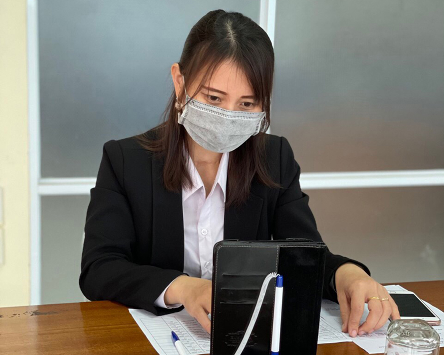 DN thực hiện phỏng vấn trực tuyến LĐ có nhu cầu tại Trung tâm Dịch vụ dịch việc làm Quảng Bình.