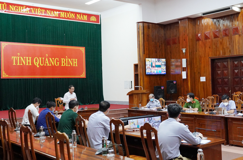 Quang cảnh hội nghị tại điểm cầu Quảng Bình.