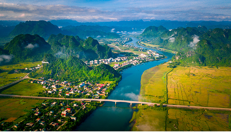 Một thoáng Phong Nha. Ảnh: Phạm Văn Thức.