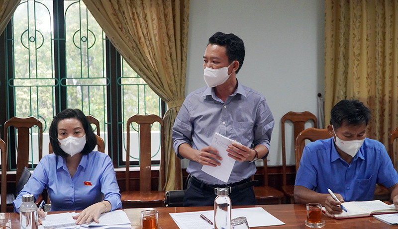 Đại biểu Trần Quang Minh phát biểu tại buổi khảo sát