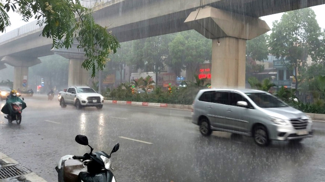  Phía Tây Bắc Bộ nhiều mây, có mưa vừa, mưa to
