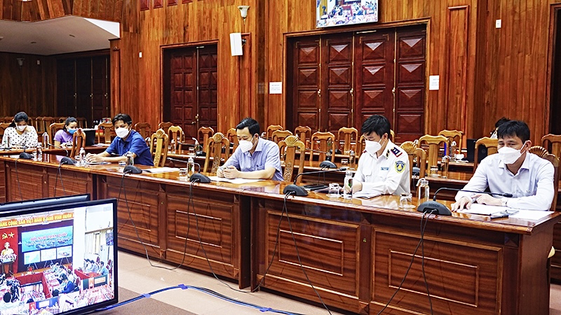 Các đại biểu dự hội nghị.