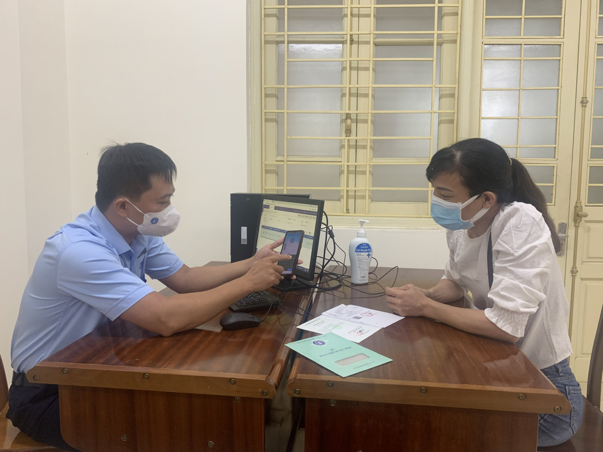 Ông Nguyễn Quang Thuận, Trưởng phòng Công nghệ thông tin BHXH Quảng Bình
