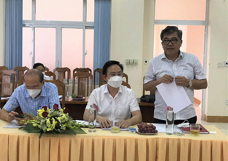Đồng chí Phó Chủ tịch Thường trực UBND tỉnh Đoàn Ngọc Lâm phát biểu tại buổi làm việc.