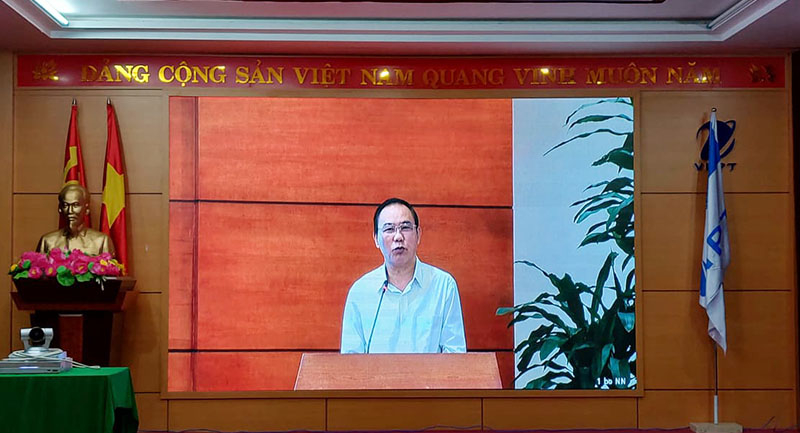 Đồng chí Phùng Đức Tiến, Thứ Trưởng Bộ NN&PTNT phát biểu tại hội nghị