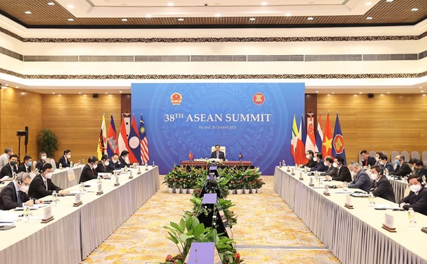 Thủ tướng Phạm Minh Chính tham dự Hội nghị cấp cao ASEAN lần thứ 38 tại điểm cầu Hà Nội. (Ảnh: Dương Giang/TTXVN)