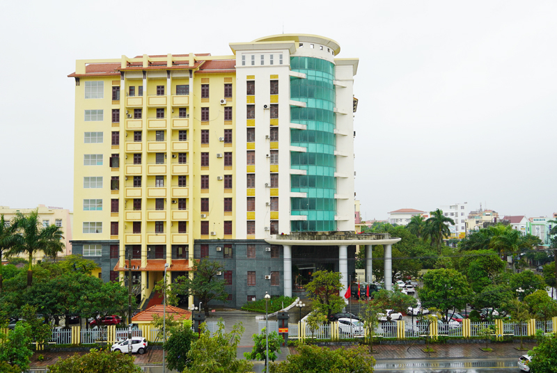 Sở Tài nguyên và Môi trường chú trọng sắp xếp, kiện toàn bộ máy tinh gọn để hoạt động hiệu lực, hiệu quả hơn (Ảnh: Trụ sở Sở Tài nguyên và Môi trường Quảng Bình).