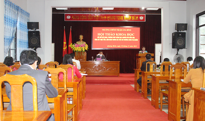 Toàn cảnh hội thảo.
