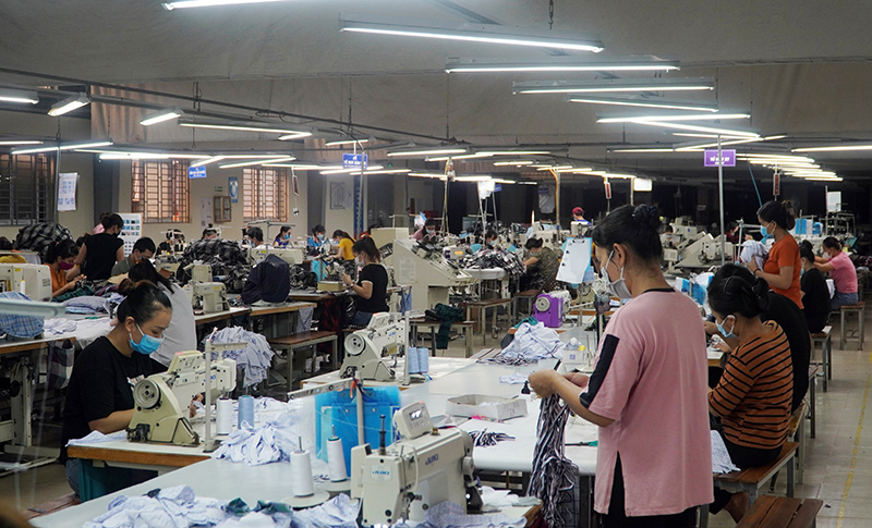 Xí nghiệp may Hà Quảng phục hồi SXKD.