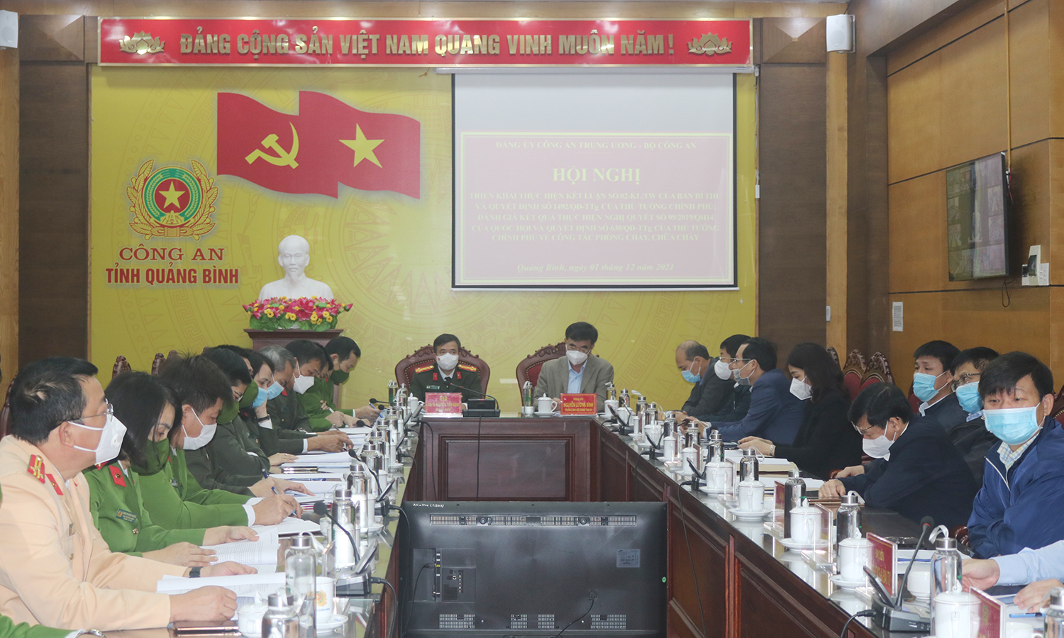 Các đại biểu tham dự hội nghị tại điểm cầu trực tuyến Quảng Bình