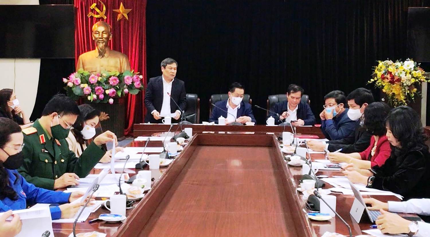 Đồng chí Bí thư Tỉnh ủy Vũ Đại Thắng phát biểu tại buổi làm việc.