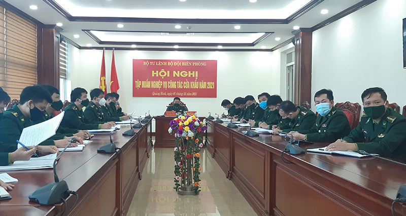 Toàn cảnh hội nghị trực tuyến tại điểm cầu BĐBP Quảng Bình.