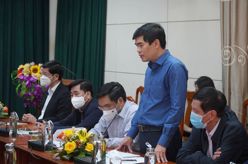 Đại diện lãnh đạo Sở Kế hoạch-Đầu tư phát biểu.