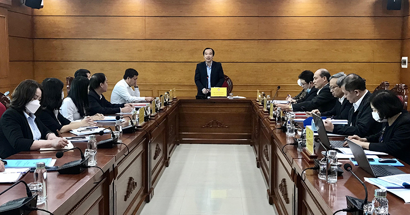 Đồng chí Phó Chủ tịch Ủy ban Trung ương MTTQVN Ngô Sách Thực phát biểu kết luận buổi làm việc.