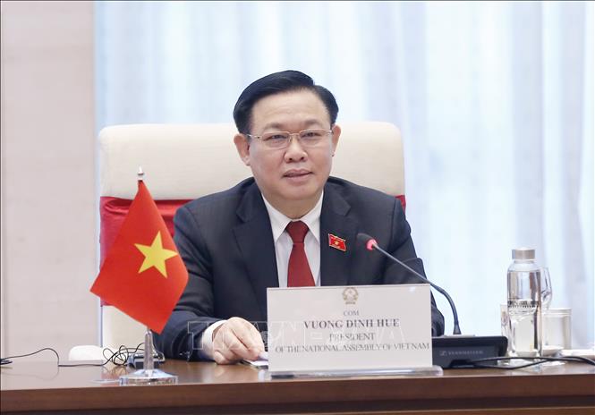 Chủ tịch Quốc hội Vương Đình Huệ phát biểu tại buổi hội đàm. Ảnh: Doãn Tấn/TTXVN