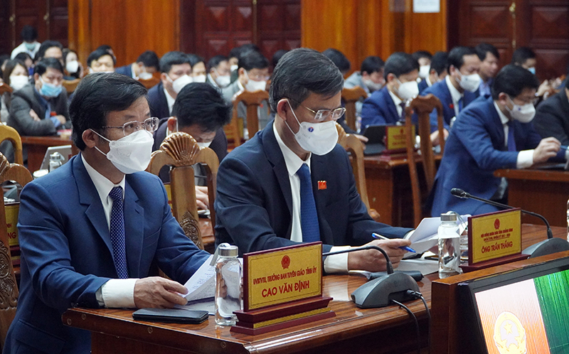 Đại biểu dự kỳ họp