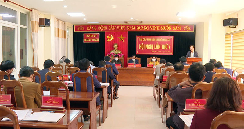 Các đại biểu tham dự hội nghị