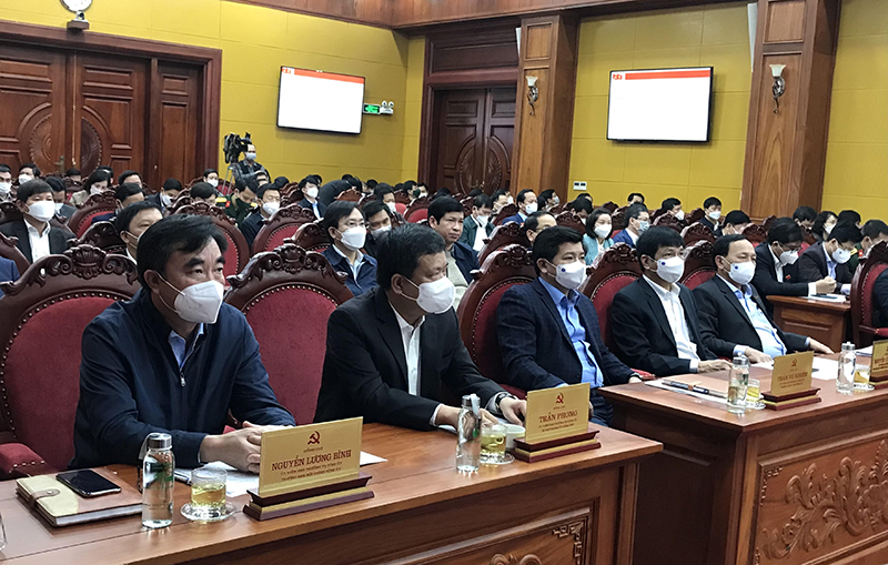 Các đại biểu dự hội nghị.