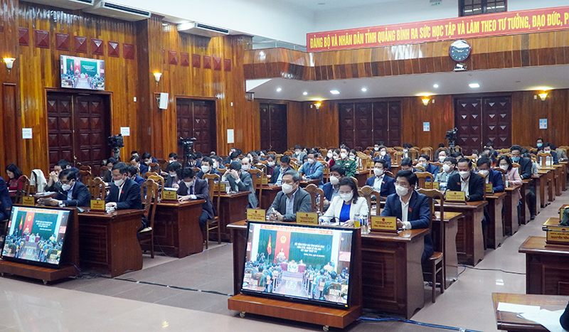 Toàn cảnh phiên họp