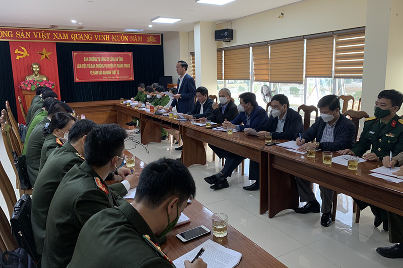 Toàn cảnh buổi làm việc