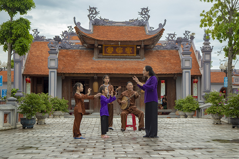 Gìn giữ Hò khoan Lệ Thủy.