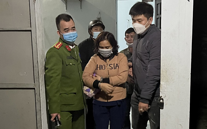 Đối tượng Đoàn Thị Hưng bị bắt vì hành vi tàng trữ trái phép chất ma túy.