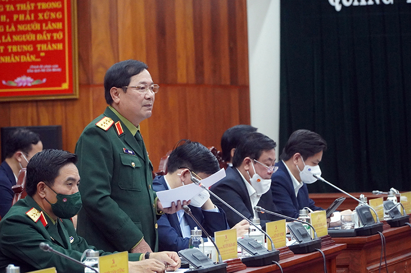 Đại biểu phát biểu tại buổi làm việc.