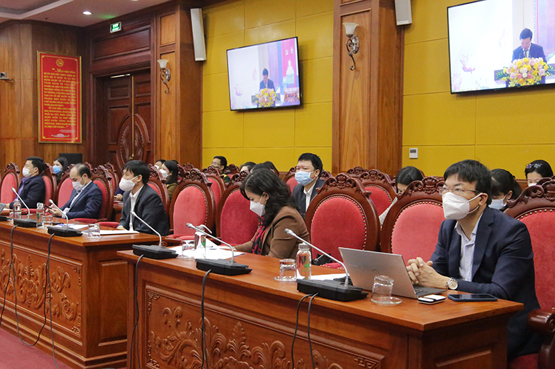 Các đại biểu dự hội nghị tại điểm cầu Quảng Bình.