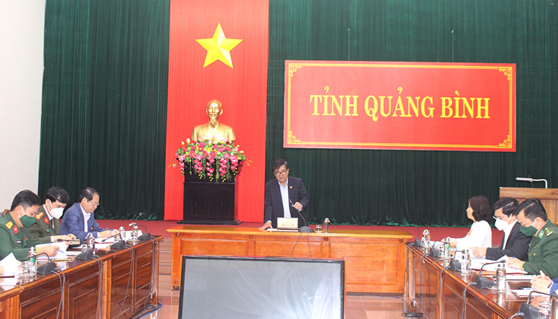 Đồng chí Phó Chủ tịch Thường trực UBND tỉnh Đoàn Ngọc Lâm phát biểu kết luận tại cuộc họp.