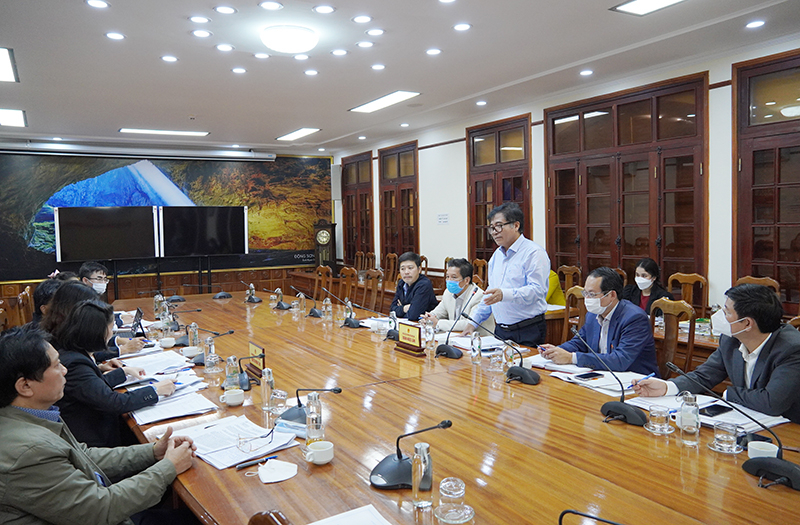 Đồng chí Phó Chủ tịch Thường trực UBND tỉnh Đoàn Ngọc Lâm phát biểu tại buổi làm việc.