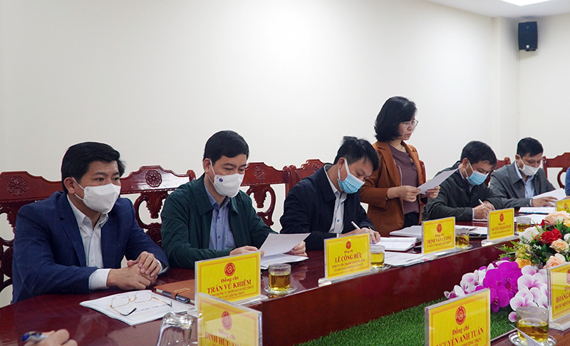 Các đại biểu dự kỳ họp.