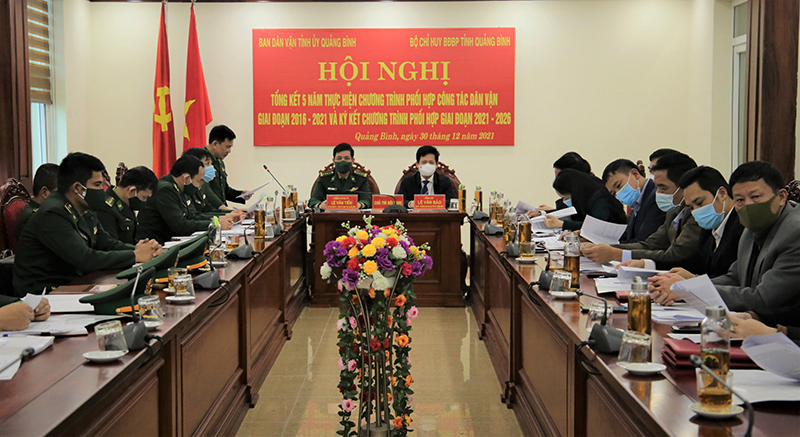 Toàn cảnh hội nghị.