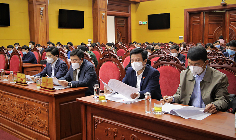 Các đại biểu dự hội nghị.