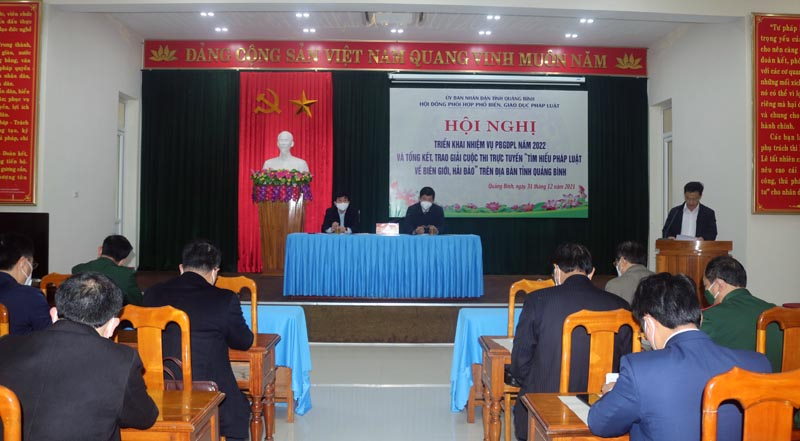 Quang cảnh tại hội nghị. 