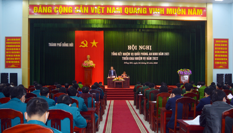 Toàn cảnh hội nghị.