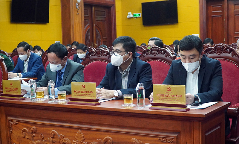 Các đại biểu dự hội nghị