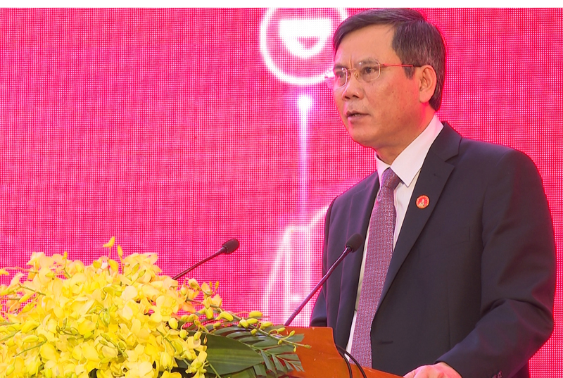 Đồng chí Trần Thắng, Phó Bí thư Tỉnh ủy, Chủ tịch UBND tỉnh phát biểu tại lễ khai trương.