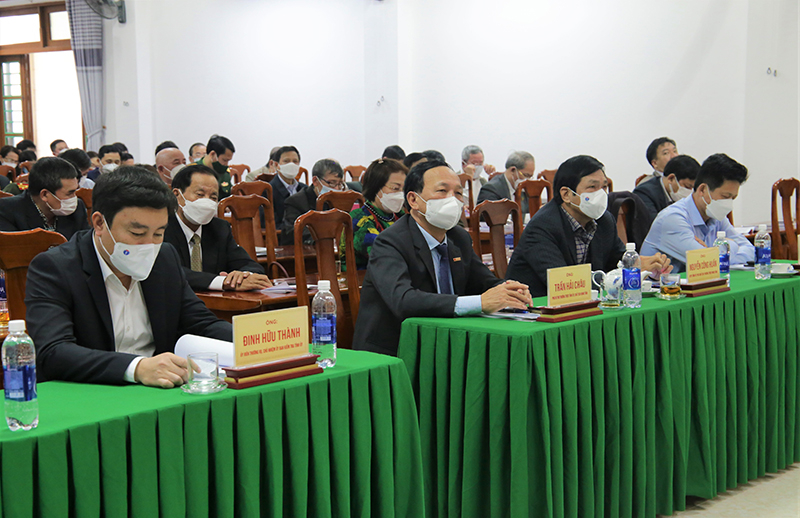 Các đại biểu dự hội nghị.