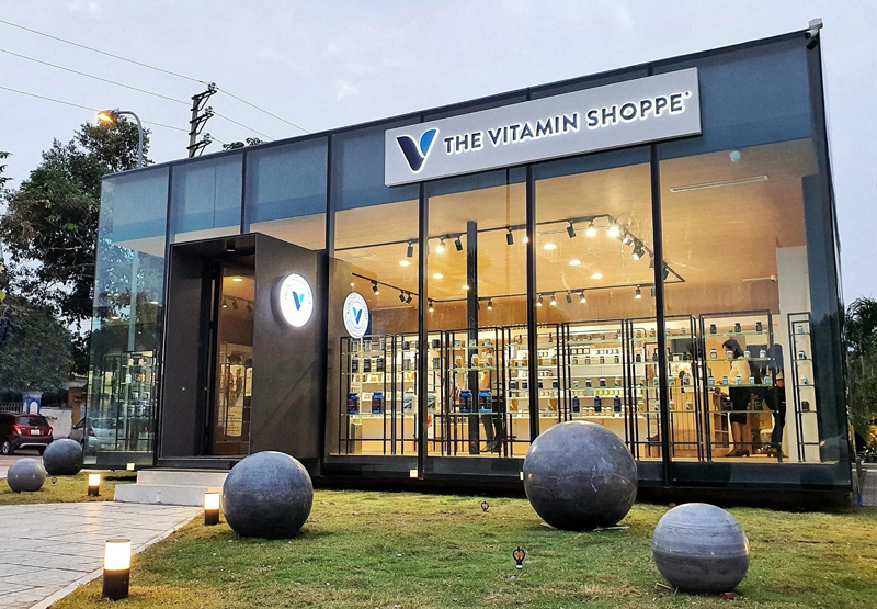 Showroom The Vitamin Shoppe Nghệ An có địa chỉ tại Tòa nhà Honda Ôtô Nghệ An- Vinh, Đại lộ Lê Nin, thành phố Vinh, Nghệ An. Ảnh: PV
