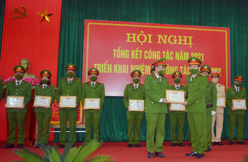 Các đại biểu dự hội nghị.