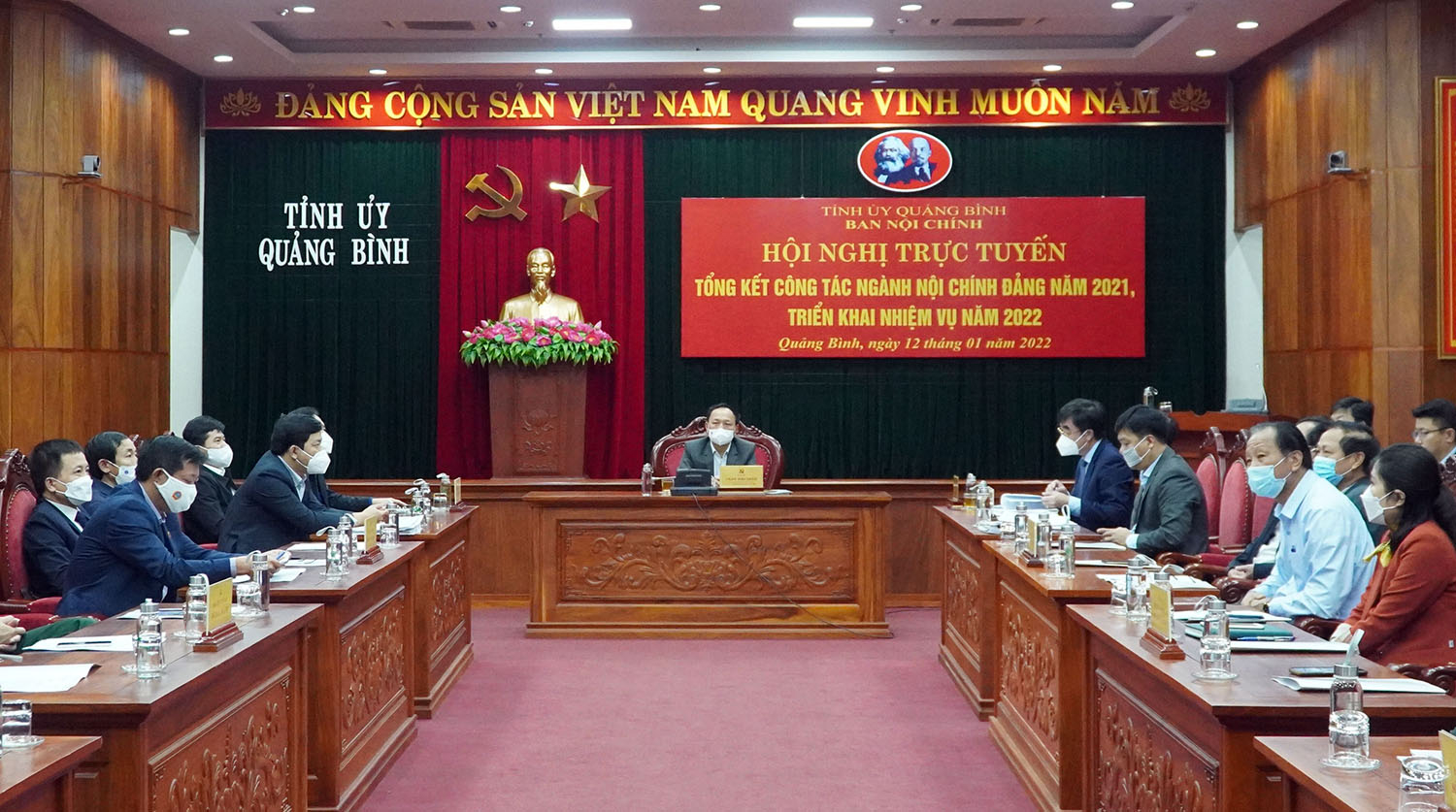 Toàn cảnh hội nghị tại điểm cầu Quảng Bình