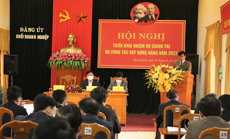 Toàn cảnh hội nghị.