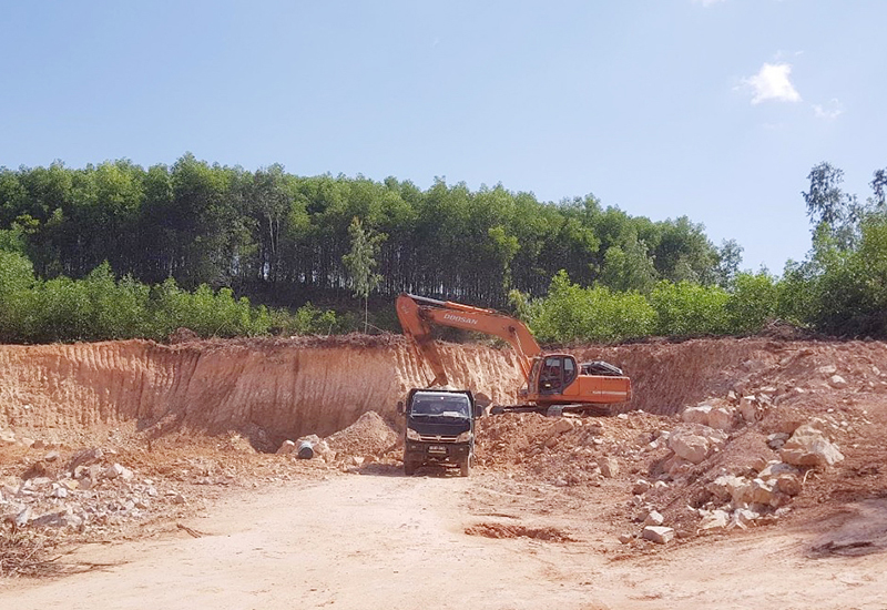 Công tác quản lý tài nguyên khoáng sản tiếp tục được tăng cường, phục vụ hiệu quả cho phát triển kinh tế-xã hội.