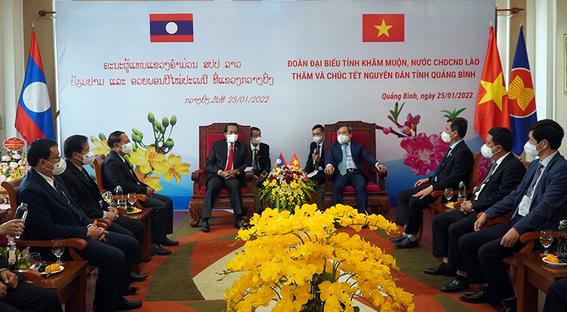 Toàn cảnh buổi tiếp.