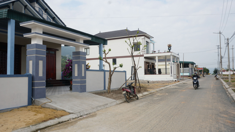 Hạ tầng kỹ thuật ở KTĐC thôn Vịnh Sơn được đầu tư đồng bộ, hiện đại.