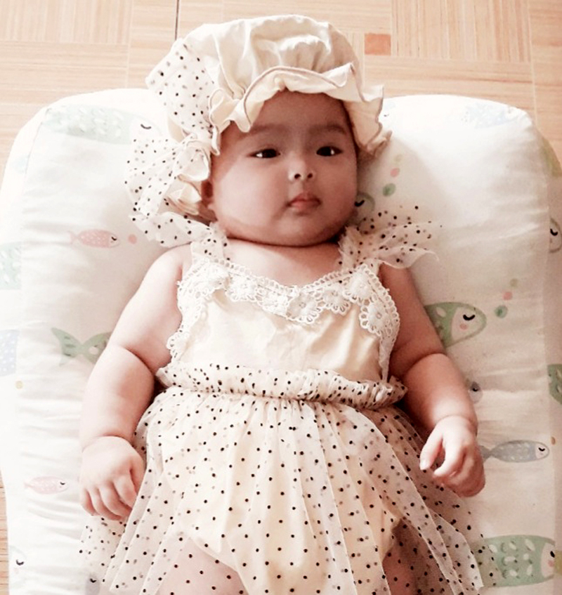 Con gái Cao Quỳnh Ngọc, công dân chào đời trên “chuyến tàu quê hương” con chị Võ Thị Hài và 