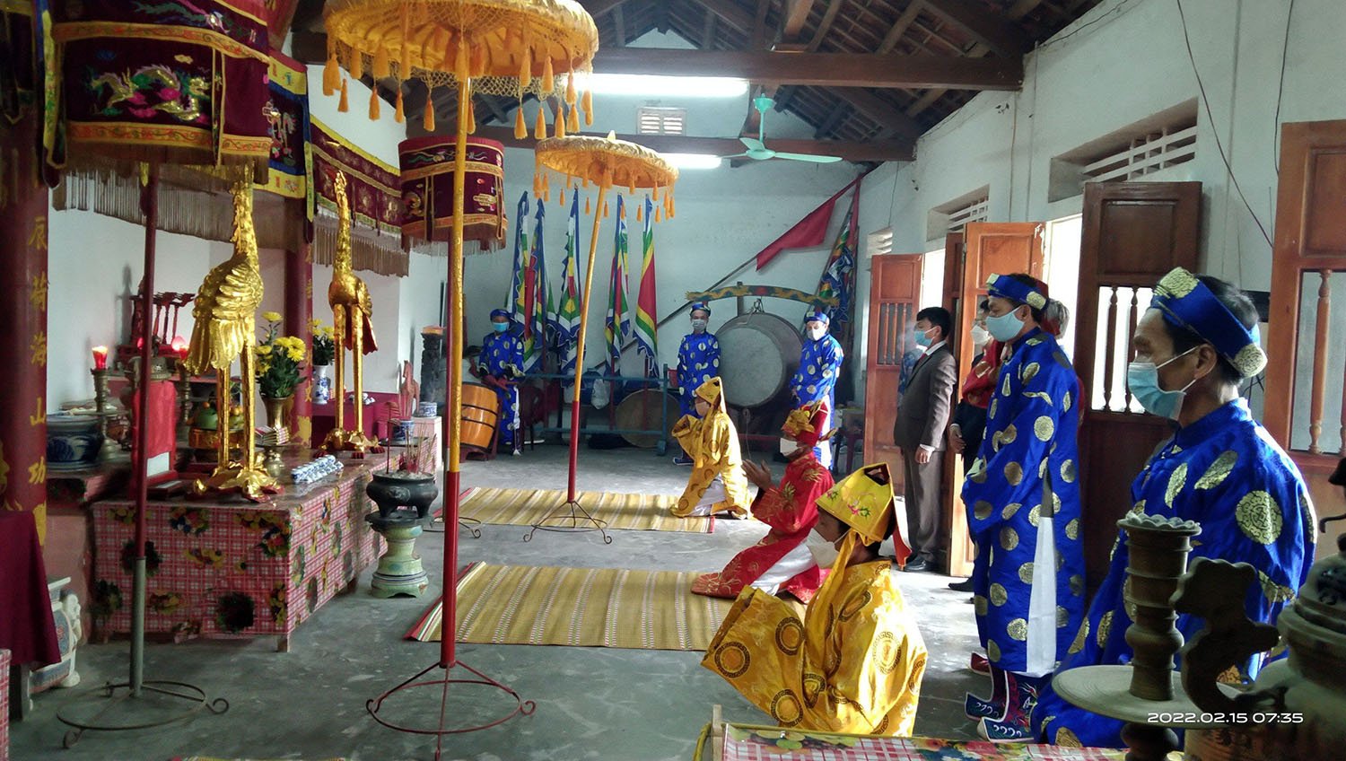  Lễ dâng hương tại Đình thờ Tổ